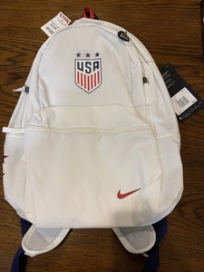 nike usa stadium backpack