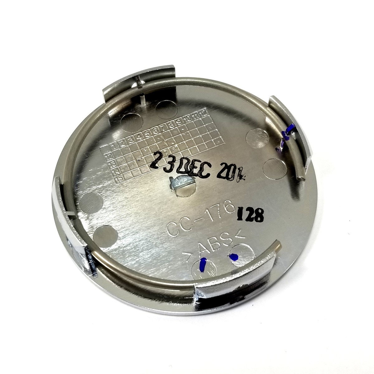 クルセイド　C.C.　サイン Cc-176 Enkei Wheels Center Cap Chrome With Black ASAP for