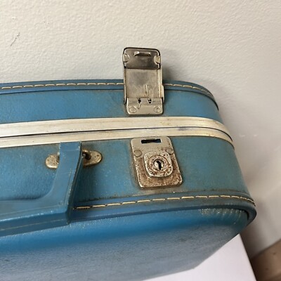 Hard Shell Hardside Vanity Case Vintage Hardside Robin Egg Blue