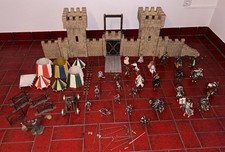 Große Schleich Ritterburg mit Rittern, Pferden & Zubehör