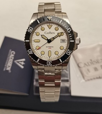 NEU IN OVP CADISEN C8238M TAUCHERUHR KOMPLETTSTAHL WEISS/SCHWARZ SAPHIR SEIKO NH35 100m