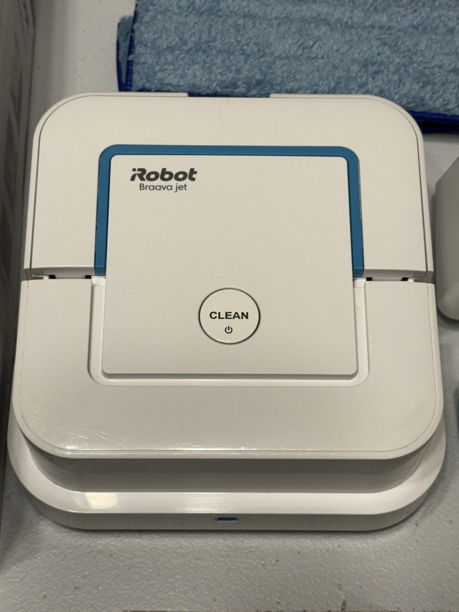 iRobot Braava Jet 240 Mopping Robot - Charger, Box, Pads - TESTED