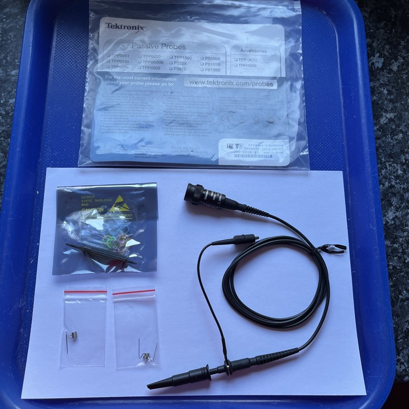 Tektronix TPP Series TPP0101 Oscilloscope Probe, Voltage Type, 100MHz, 1:10
