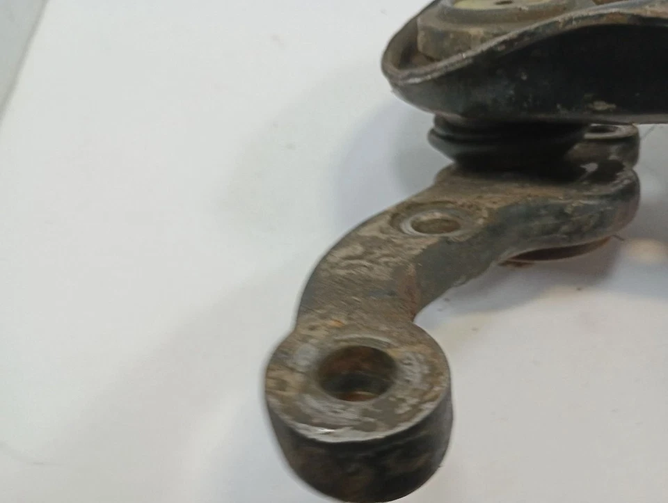 Brazo de control inferior derecho pasajero delantero Nissan 300ZX 1986 12278732 Foto 2 de 4