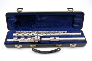 W T Armstrong Flute | eBay