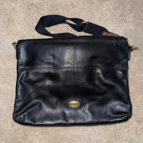 Fossil Black Leather Messenger Bag/Crossbody Bag