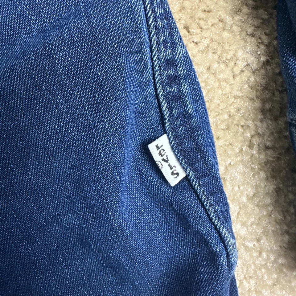 Camisa Levis Para Hombres Botón Medio Azul Cuello Cono Denim Americana Manga Larga Foto 4 de 4