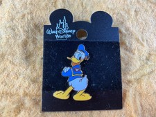 V12-49 DISNEY PIN - DONALD DUCK - NEW