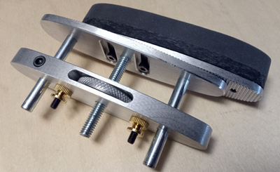Anschutzアンシュッツ　旧式バットプレート 3 way Adjustable THUMB WHEEL Butt Plate - Anschutz Match 54 - size