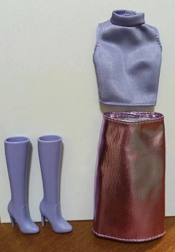 Barbie Signature Looks #20   Pencil Skirt , Boots & Top, Freshly Deboxed 