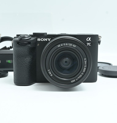 Sony a7C II ILCE-7CM2 28-60mm Objektiv 35 Sprache (Shutter Count: 1.152)...