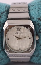 Luxury Versace Women Quartz White Dial All Working Wristwatch "Keep Good Time"