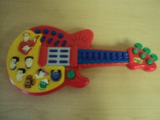 The Wiggles Play Along Musical Guitar 2003 Spin Master Dance Sing Works Great