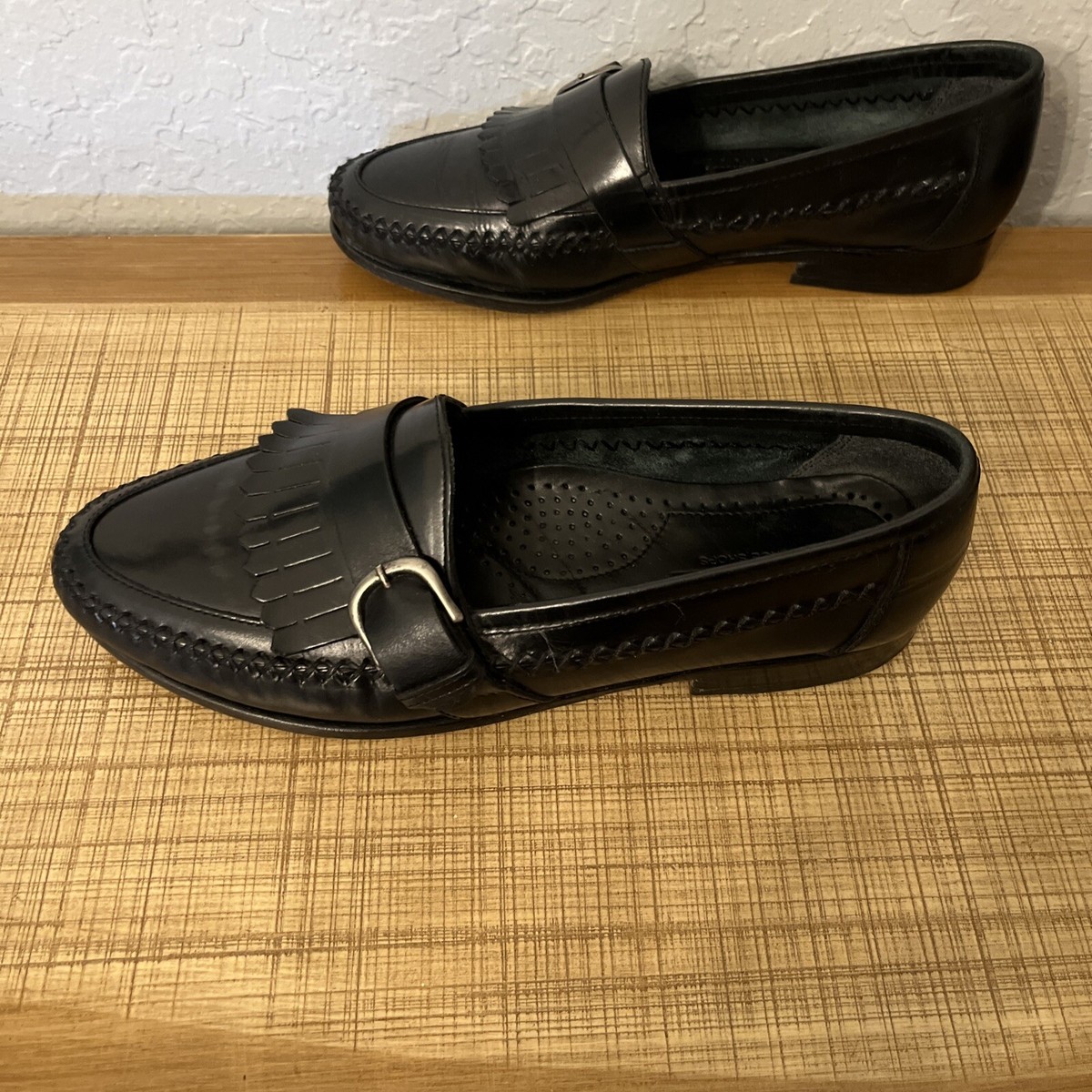 Florsheim Kiltie Buckle Black Leather Loafers Men Black Buckle Kilt Loafer | Handsewn Company main image 4