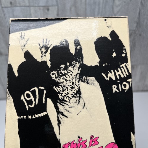 The Clash This Is Video Clash VHS Original Movie Concert Music Tape VHS 1986 - Picture 7 of 24