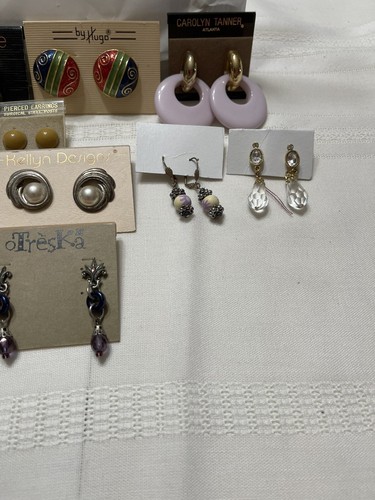 Lot Of 10 Fashion Costume Mixed Materials Vintage Earrings #36 - New Old Stock - Picture 2 of 3