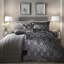 Soiree Belfort 100% Polyester Soft Velvet Duvet Cover Set in Slate