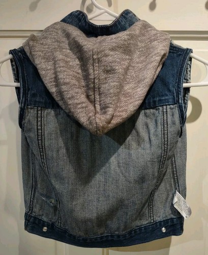 ART CLASS HOODED Denim VEST Junior Size XS Distressed/Splatter 6-Button Front - Picture 5 of 19