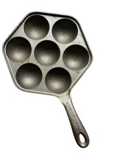 Vintage Cast Iron #1 Aebleskiver Muffin/egg poacher Bker Pan with handle Mde USA