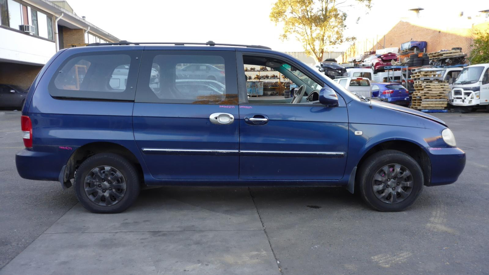 2004 Kia Carnival/grand Carnival LEFT DRIVESHAFT CV JOINT KV SII 09/1999-09/2006 8588 image 7