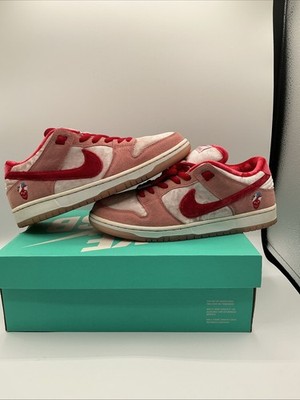 Size 9 - Nike Dunk Low SB x StrangeLove Valentines Day