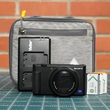 Sony Cyber-shot ZV-1 20.1MP Compact Digital V...