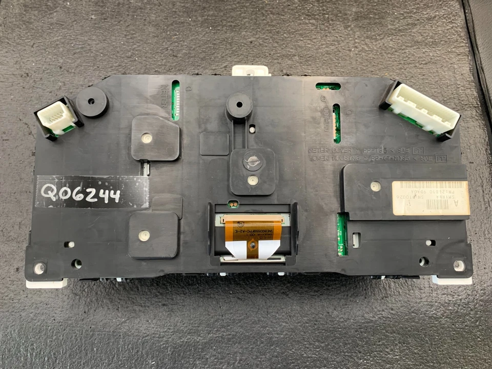 * Cuadro de instrumentos velocímetro panel de instrumentos Nissan Máxima 2011 2012 198.278 millas Foto 2 de 3