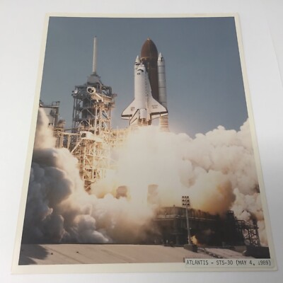 vintage NASA Atlantis STS-30 Launch Photo on Kodak 10x8 1989