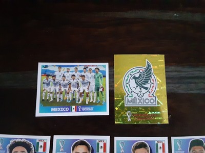 Sticker Panini Coupe Du Monde 2022 Équipe Mexique MEX1 Vert Gradé BGS 8.5 - Collection FIFA