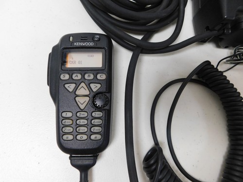 Kenwood TK-5710-K G V3.0 50w VHF 136-174mhz P25 Digital Mobile Radio W/AES KCH16 - Zdjęcie 3 z 6
