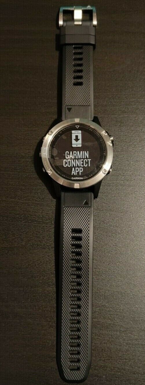 Garmin Fenix 5 Multisport GPS Watch with Outdoor Navigation