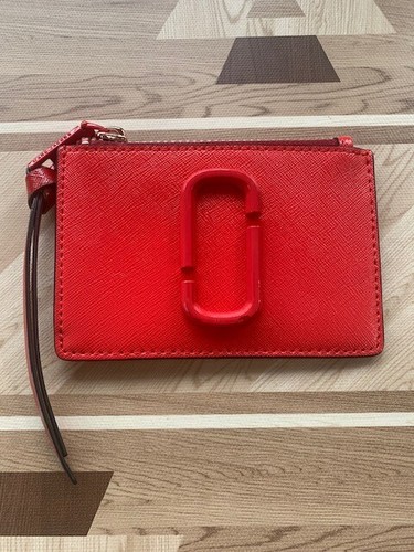 Marc Jacobs The Snapshot Top Zip Multi Wallet with Key Ring Coin Case Card Case