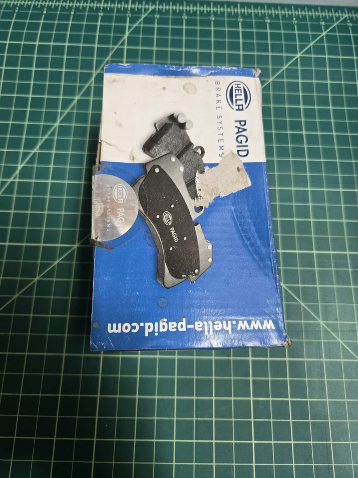 Pastilla de freno de disco trasera Hella-PAGID T5155 8DB355018751 Mercedes-Benz CLS400 FREE SH Foto 2 de 3