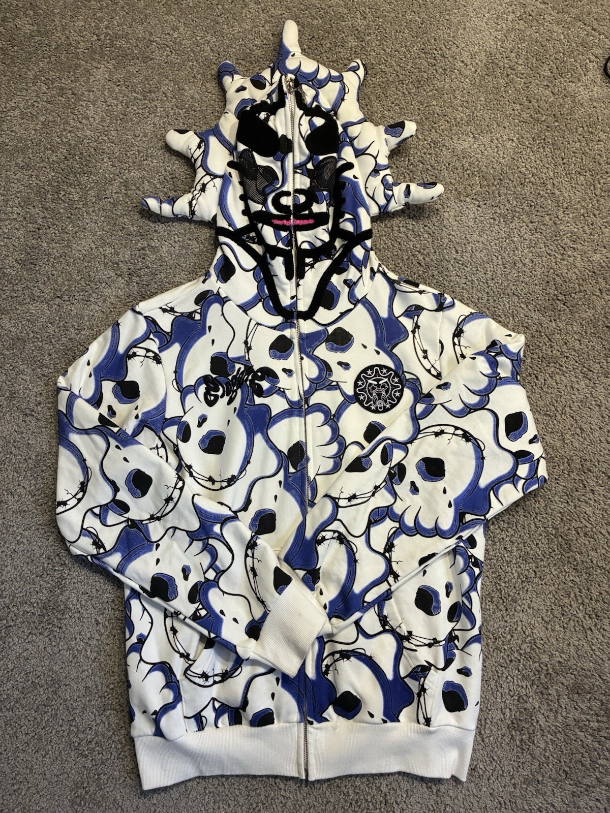 The Glory Glo Gang Zip-Up Hoodie Skulls Pattern, Size MEDIUM