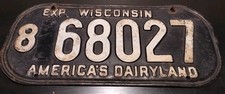 1940s Wisconsin License Plate - Black - Vintage - Tab Type - Oval