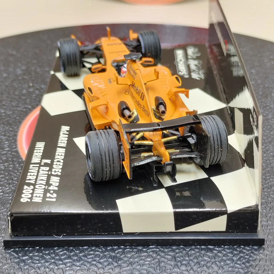 MINICHAMPS 1/43 McLaren Mercedes MP4-21 Interim Livery 2006 Raikkonen 530064373 - Image 4 of 4
