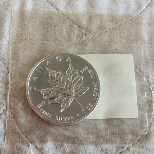 KANADA 2002 5 $ 1oz .9999 SILBER AHORN - mint sealed pack