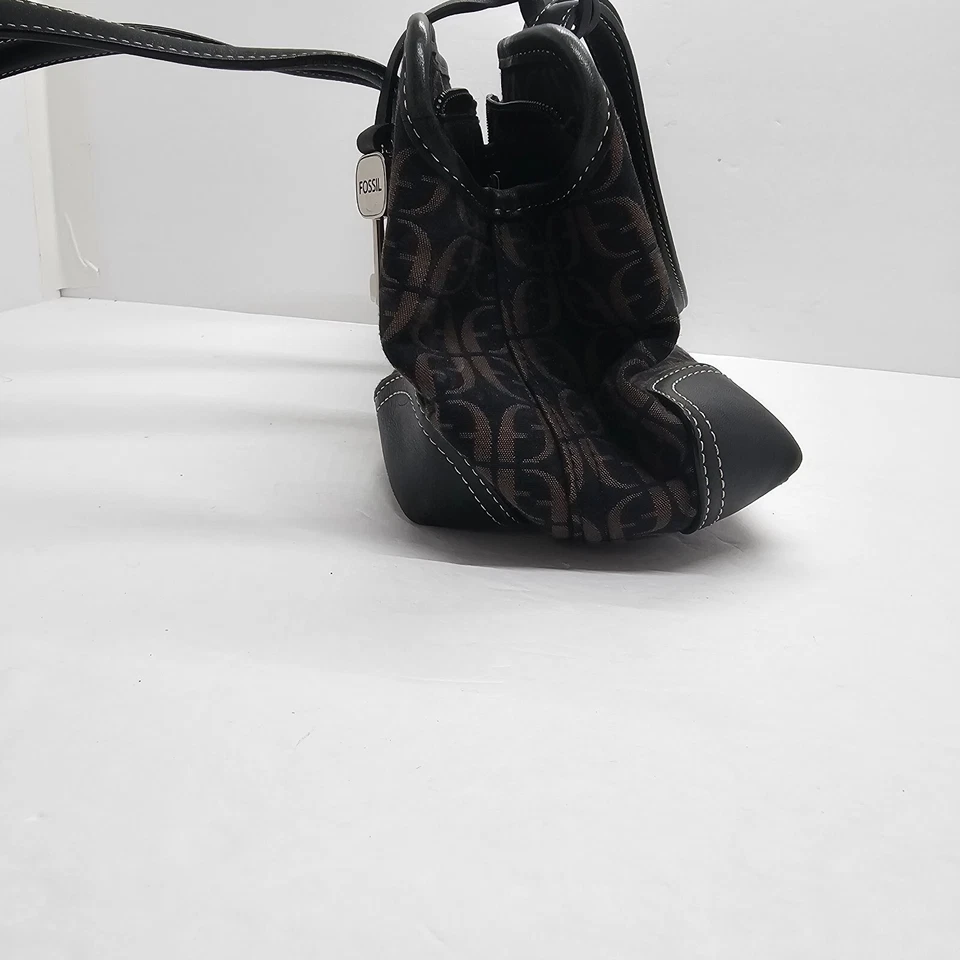 Y2k Barrel Bag Fossil Signature Canvas and Leather  Monogram Print Baguette - Image 3 of 4