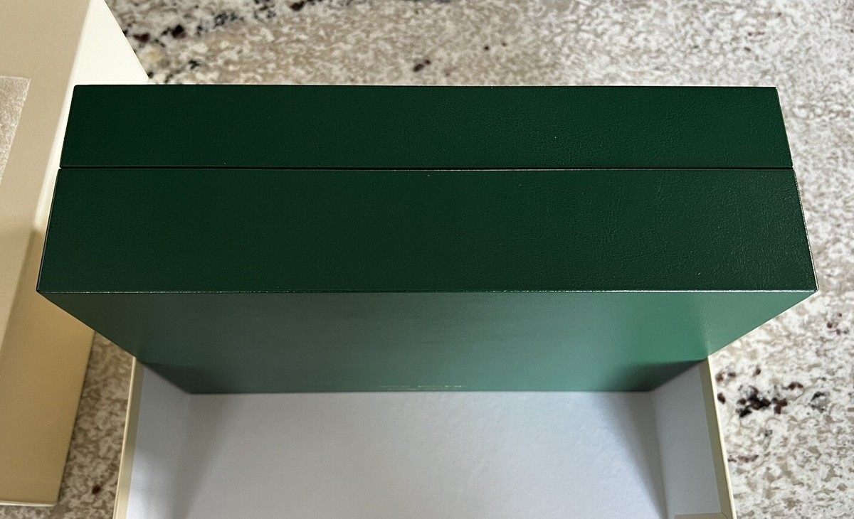 Rolex Genuine Watch Big Box Case 39143.8064 XL Oyster Wave Rolex Genuine Watch Big Box Case 39143.8064 XL Oyster Wave