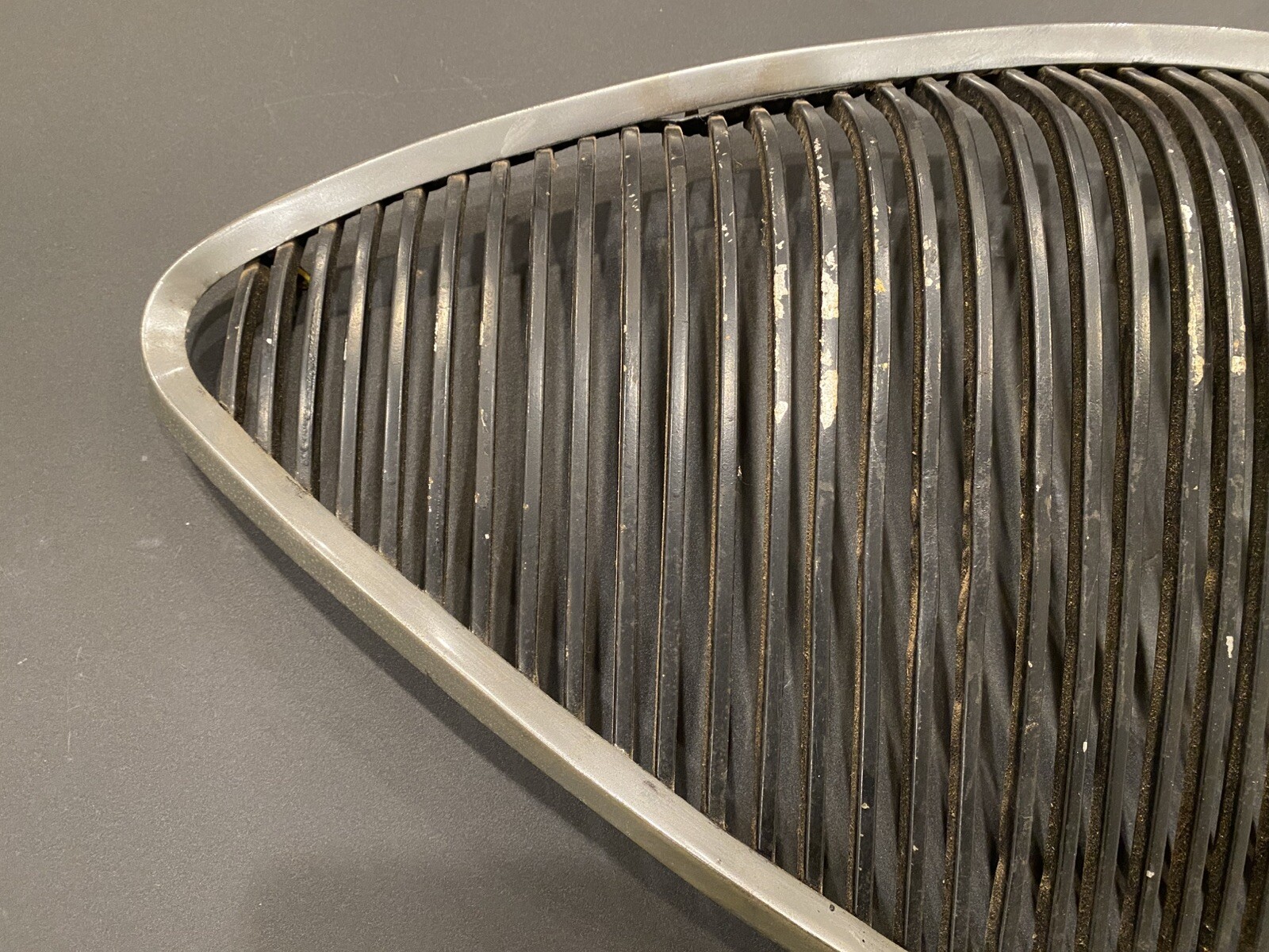 Austin Healey 100-4 Grille 