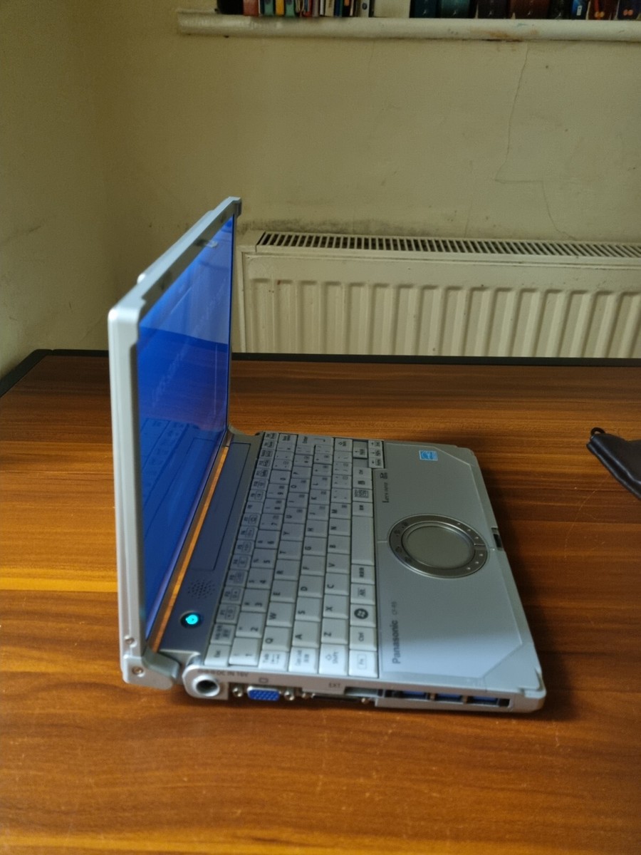 Panasonic CF-R9, Core i7, 620um 240 GB SSD 10 inch Toughbook +