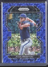 Jose Berrios 2022 Panini Prizm Blue Donut Circles Prizm SN #/199