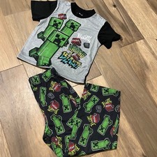 Minecraft pajama set size 8