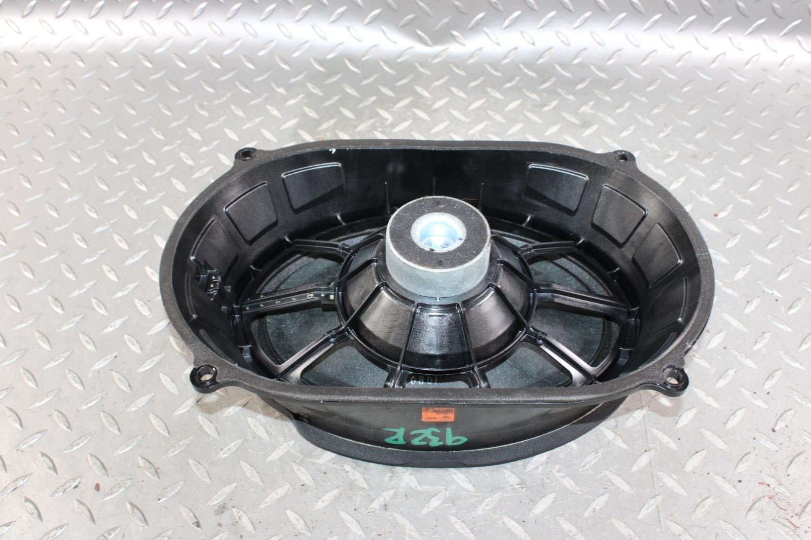14-17 Ghibli Rear Audio Center Subwoofer Sub Deck Speaker Mounted Unit OEM OE OE