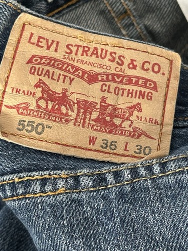Levis 550 Relaxed Straight Jeans Mens Blue Denim size 36x30 - Picture 5 of 5