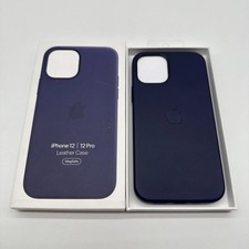 Official iPhone Leather Case MagSafe for iPhone 12 / 12 Pro - Deep Violet
