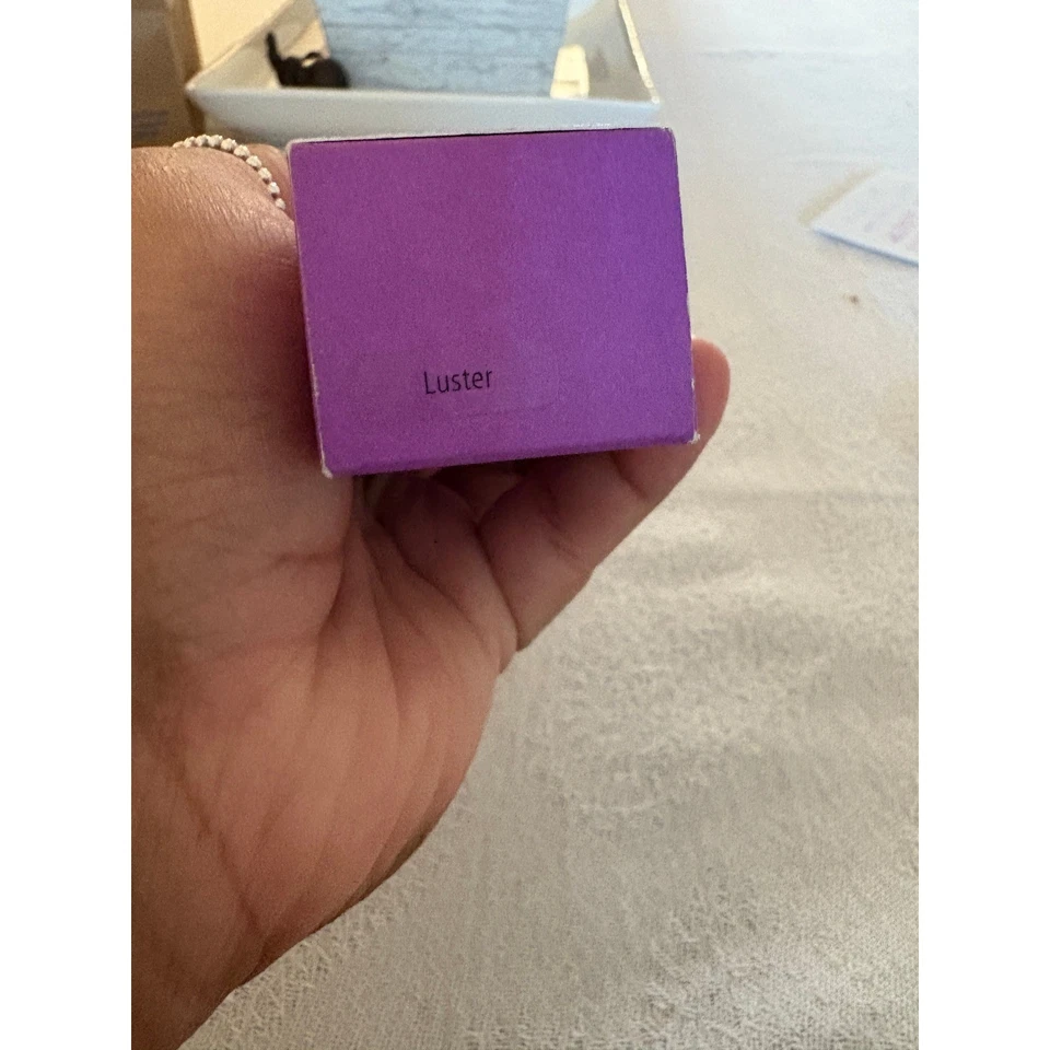 Chantecaille líquido Lumiere iluminador facial e bochecha brilho 23 ml 80 oz novo - Imagem 3 de 4