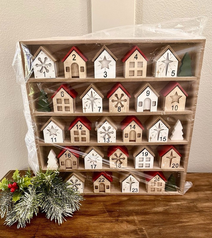 LED light- reusable Wooden House Drawer Advent Calendar, 24 Drawers