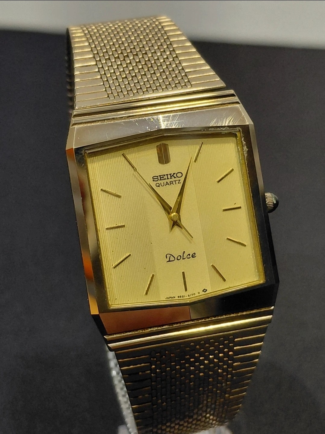 Seiko Vintage Tank 9521-5170 Watch Dolce - vintagewatches.pk
