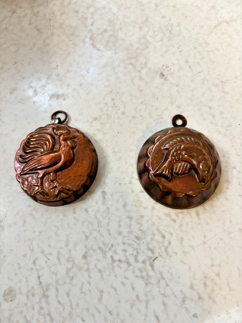 Vintage Antique Copper Rooster Fish Jello Cake Mold Wall Hanger Hook TINY  2 in!